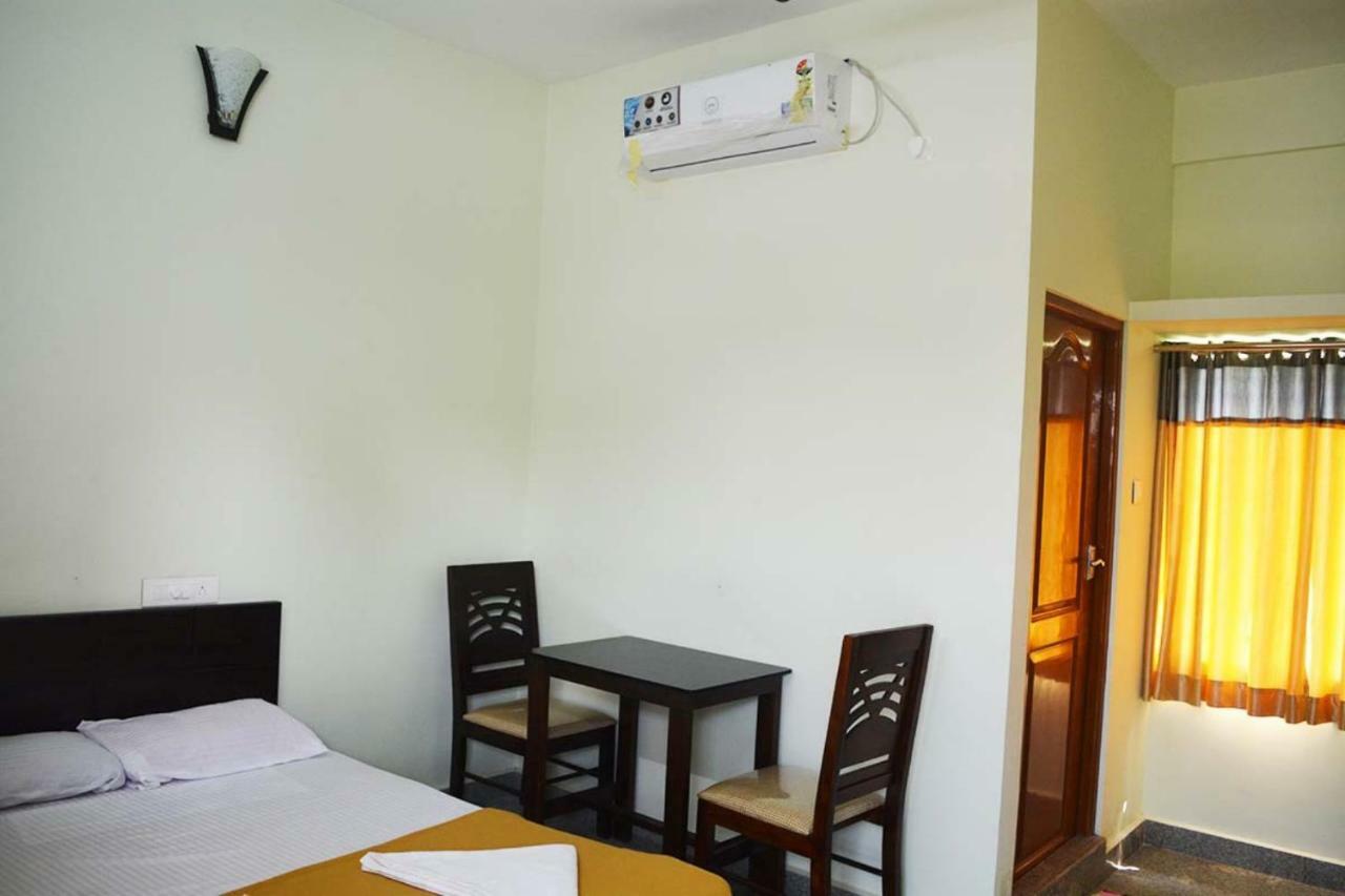 Kochi Jippus Galaxy Budget Air Port Hotel מראה חיצוני תמונה